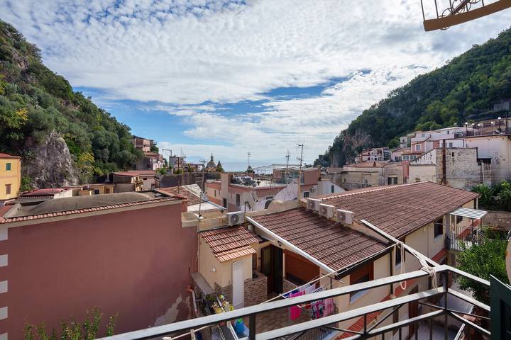 Chambre 'Camera Libeccio Vista Mare' avec Vue sur la Mer, Wi-Fi et Climatisation in Cetara, Côte Amalfitaine