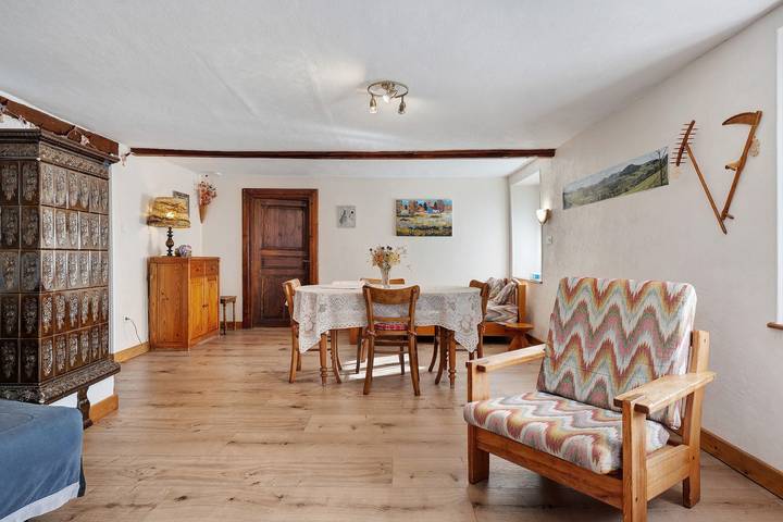 Cottage 'Gîte Sur Le Mont' met bergzicht, privéterras en wifi in Lapoutroie, Parc naturel régional des Ballons des Vosges