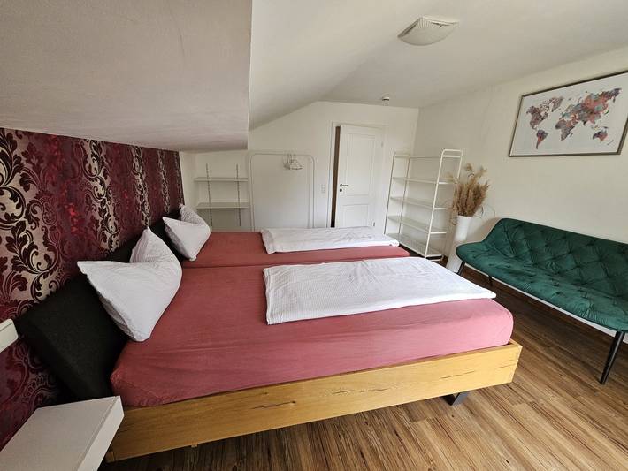 Ferienwohnung für 6 Personen, mit Balkon und Terrasse sowie Garten und Seeblick im Pfaffenwinkel - 4