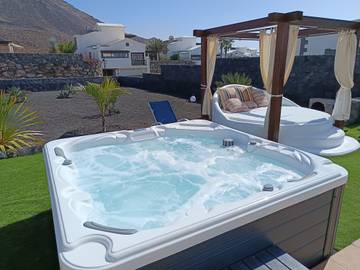 Villa für 6 Personen, mit Whirlpool und Garten auf Lanzarote