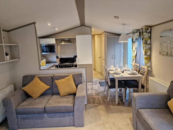 Parc de vacances pour 6 personnes, avec piscine ainsi que sauna et bassin pour enfant à Northampton - 2