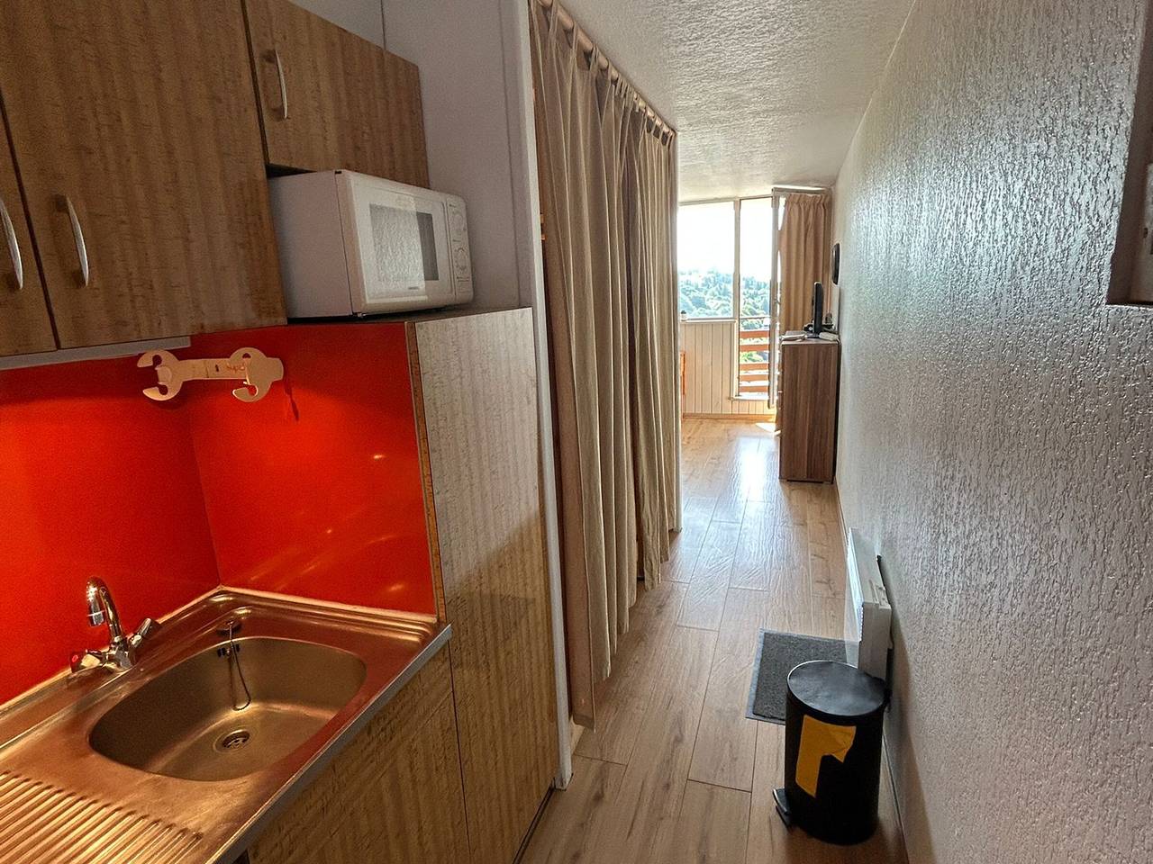 Estudio entero, Estudio en Super Besse a pie de pista in Super Besse, Besse-et-Saint-Anastaise