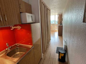 Chalet pour 4 Personnes dans Lac des Hermines, Besse-et-Saint-Anastaise, Photo 3