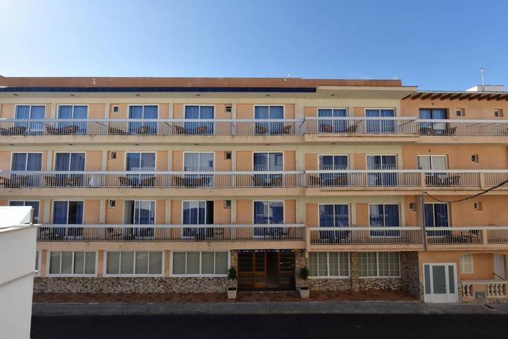 Hôtel pour 2 personnes, avec balcon ainsi que vue et piscine, adapté aux familles à Cala Ratjada - 2