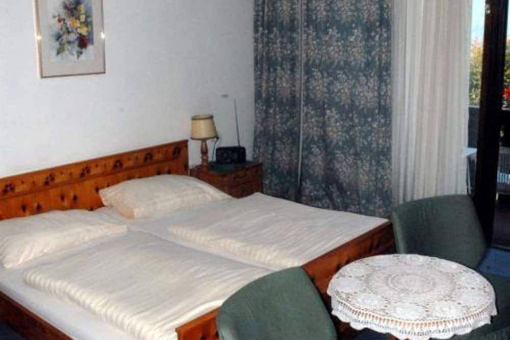 Doppelzimmer - Pension Härring direkt am See in Millstatt, Oberkärnten