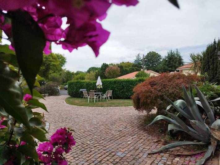 Location de vacances pour 2 personnes, avec vue sur le lac ainsi que vue et jardin, animaux acceptés à Saint-Paul-lès-Dax - 4