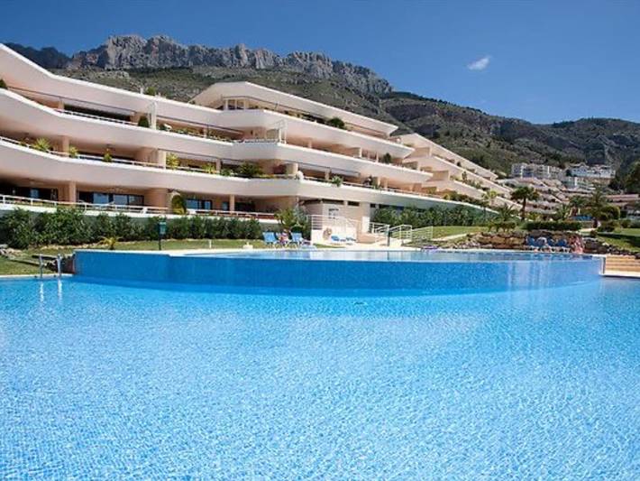 Appartement de vacances pour 4 personnes, avec Terrasse et Jardin ainsi que Bassin pour enfant et Piscine