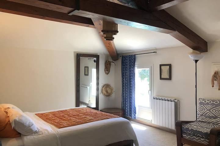 Location de vacances pour 8 personnes, avec jacuzzi et jardin à Venelles - 4