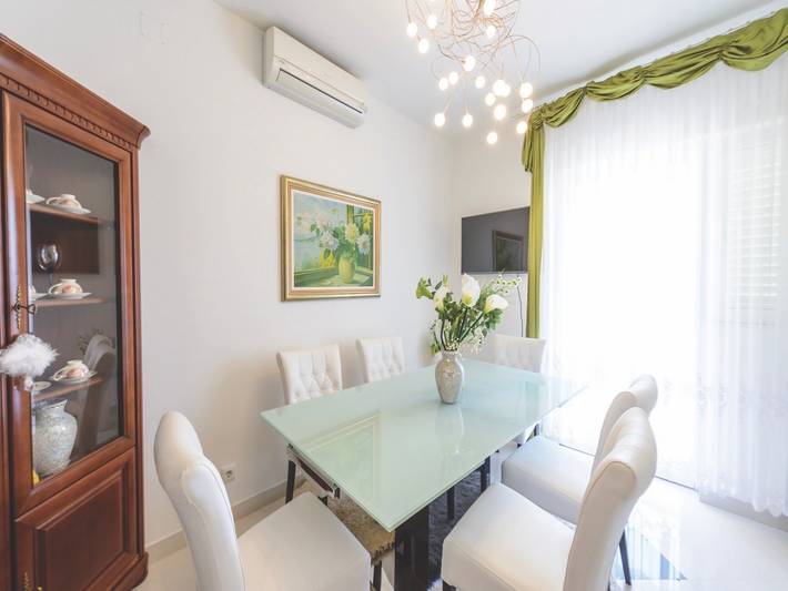 Appartamento intero, Apartment Viva la Vita - Two-Bedroom Apartment with Shared Pool in Cavtat (Dalmatia), Dubrovnik-Neretva