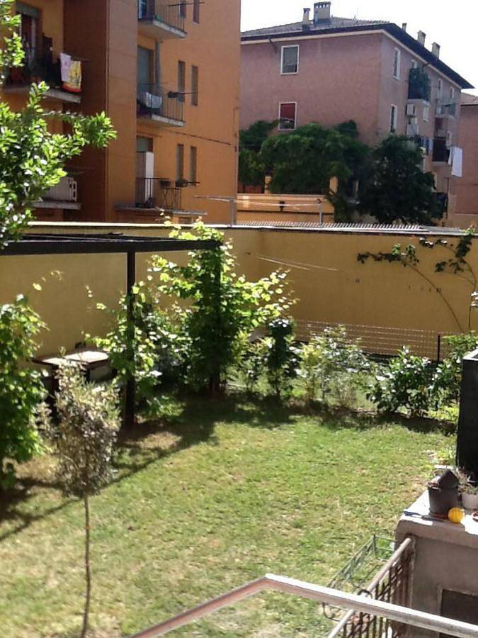 Location de vacances pour 2 personnes, avec jardin dans Gare De Bologne - 3