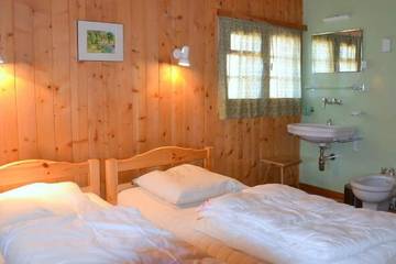 Chalet für 7 Personen in Saint Luc, Anniviers, Bild 1