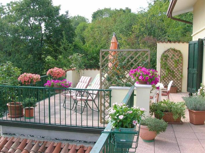 Casa vacanza per 4 persone, con Balcone e Terrazza nonché Giardino e Panorama a Arcugnano