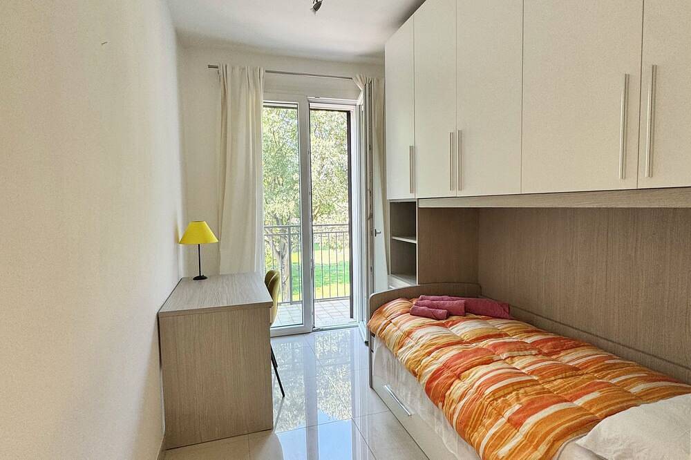 Ganze Wohnung, Casaspensieratezza - Sleeps 5 - 3 Rooms - Central - Breakfast Included in Forlì, Forlì-Cesena Provinz