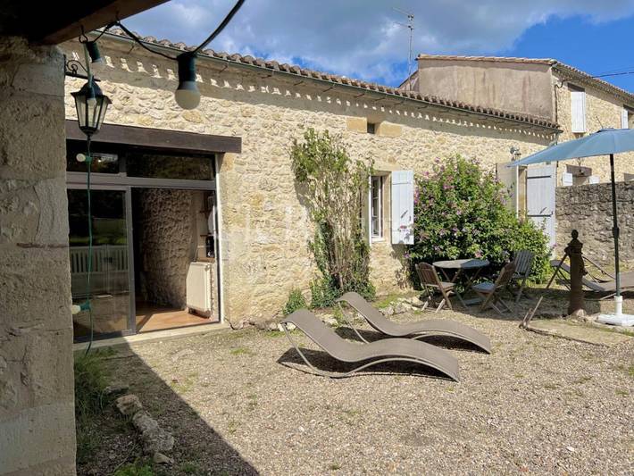 Location de vacances pour 8 personnes, avec jardin à Eynesse - 3