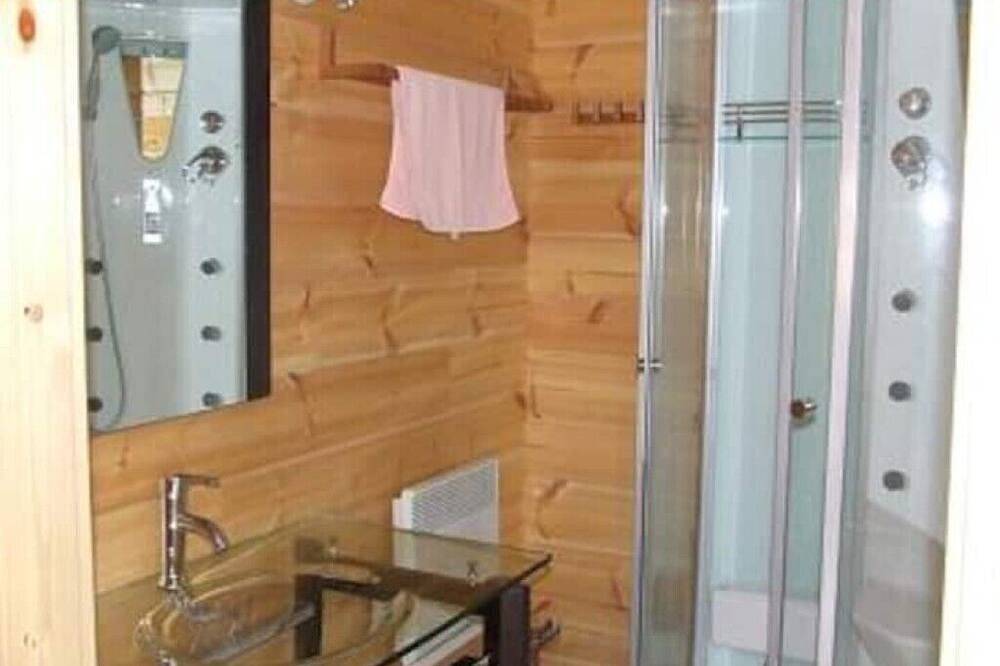 Les Chalets A La Ferme (avec sauna) in Sapois, Jura Francais