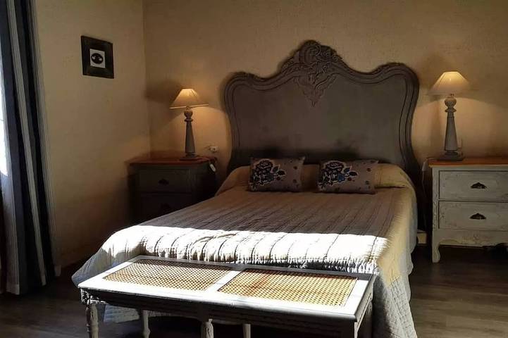 Location de vacances pour 4 personnes, avec terrasse à Lagleygeolle - 2