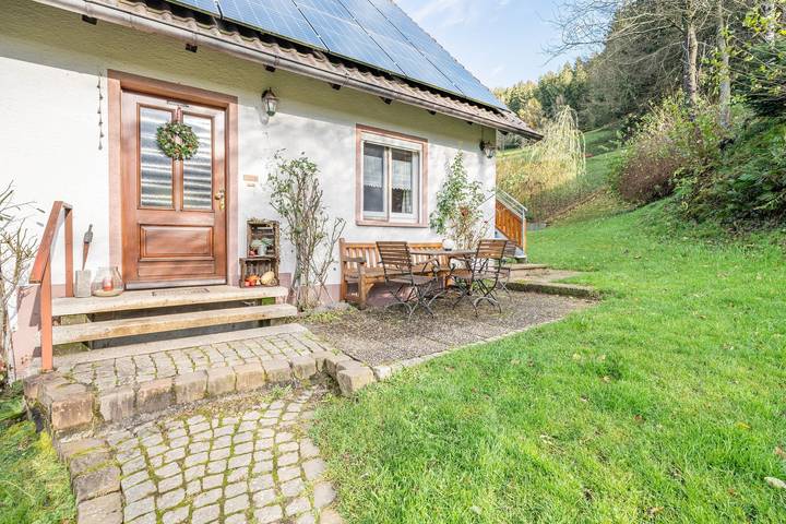 Ganze Wohnung, Ferienwohnung Waldblick" mit Balkon und Terrasse in Elzach, Mittlerer Schwarzwald