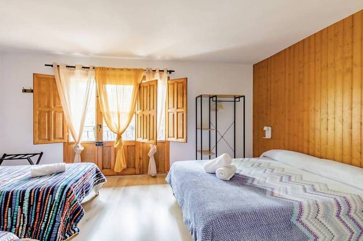 Casa Rural Hostel dos Lucas in Biescas, Pyrénées Aragonaises