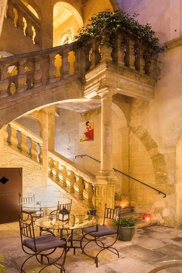Hôtel pour 2 personnes, avec terrasse à Nîmes