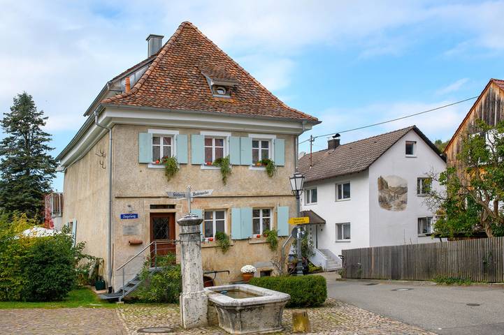 Ferienhaus für 8 Personen, mit Garten in Badenweiler