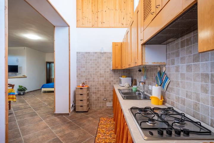 Casa de vacaciones 'Rosso Pepe' con terraza privada, jardín privado y aire acondicionado in Galatone, Provincia de Lecce