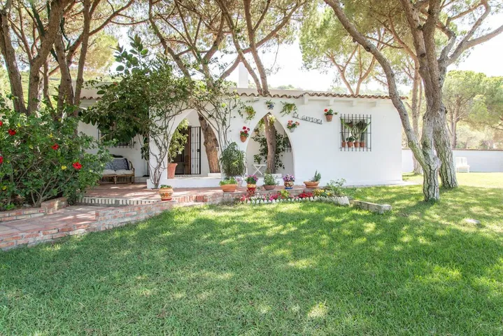 Casa de vacaciones para 10 personas, con jardín además de terraza y vistas - 1