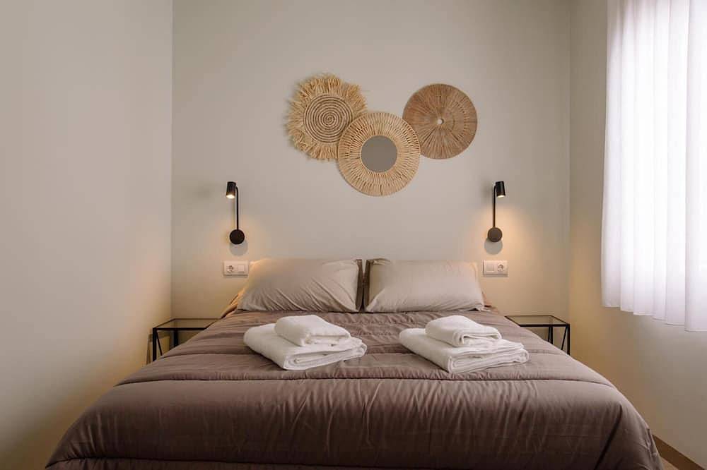 Apartamento entero, Apartamento '203' con piscina compartida, Wi-Fi y aire acondicionado in Alfàs del Pi, Costa Blanca