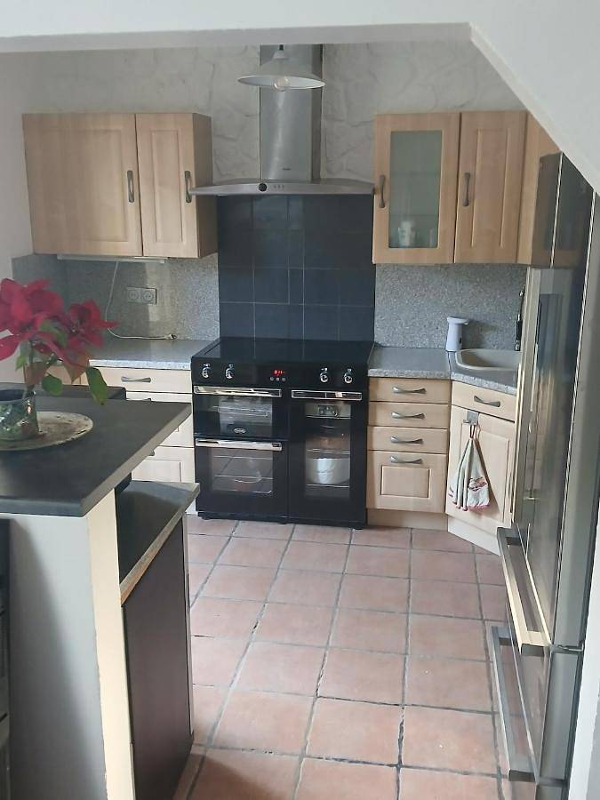 Location de vacances pour 6 personnes, avec terrasse dans Entressen