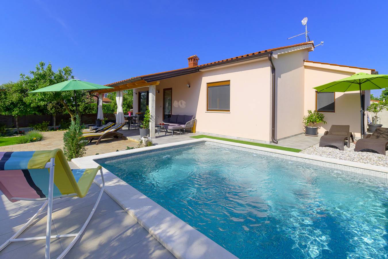 Casa de vacaciones para 5 personas con piscina in Pula-Medulin, Pula