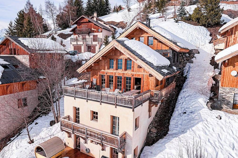 Le Lauzaret Villard-Reculas jacuzzi et sauna in Villard-Reculas, Parc national des Écrins