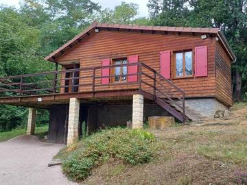 Gîte pour 2 personnes, avec jardin et terrasse dans Jenzat