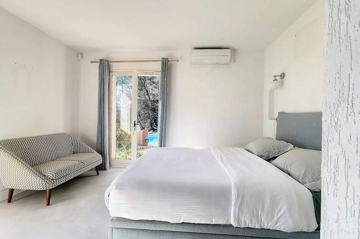 Mediterrane Villa in den Hügeln von Nizza in Aspremont, Mittelmeerküste (Frankreich)