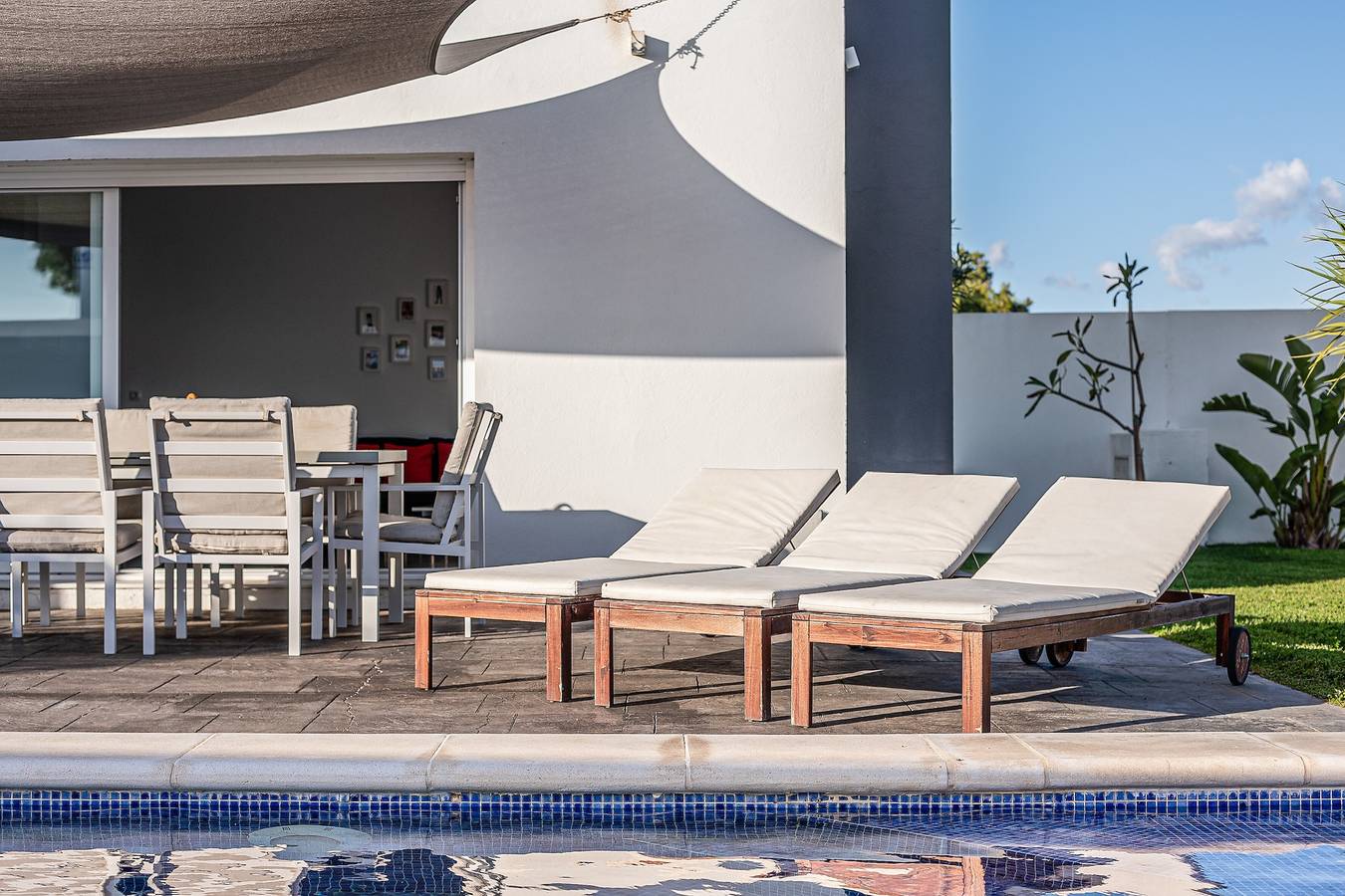 Villa 'Chill Out Of City 2' with Private Pool, Wi-Fi and Air Conditioning in Pago del Humo, Chiclana de la Frontera