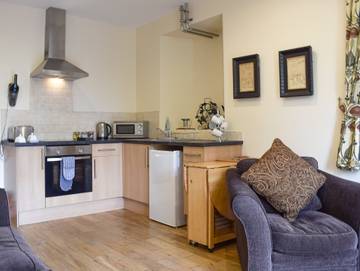 Cottage for 4 People in Loch Lomond, Argyll & Bute, Photo 4