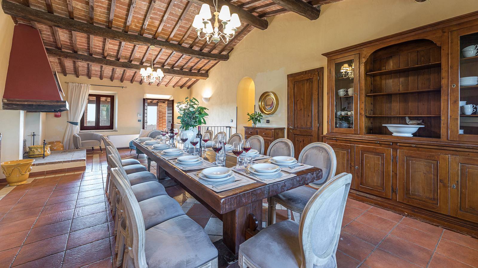 Villa für 16 Personen mit Terrasse in Rapolano Terme, Chianti