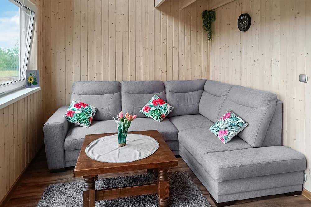 Nice home in Brzuze with heated swimming pool in Kuyavian-Pomerania