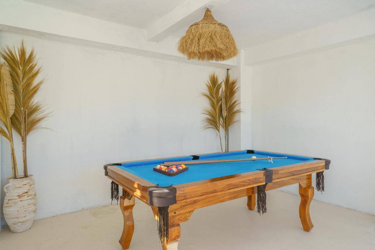 Villa Paca - Luxurious Mediterranean Rooftop & Cinema 3Br Villa in Jakarta, Tanah Abang