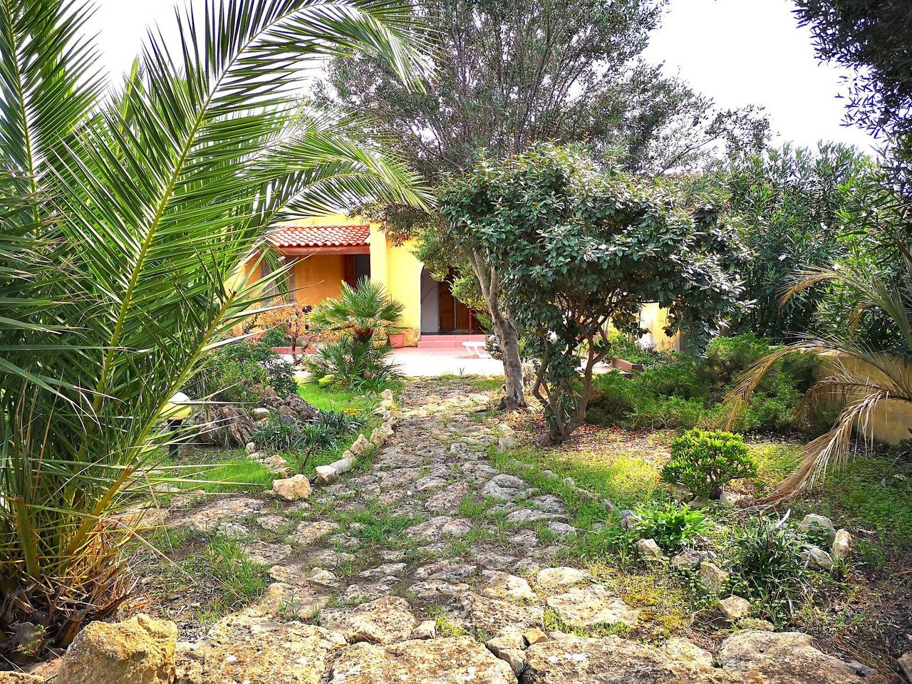 Villa 'Giardino sul Mare' mit Meerblick, privater Terrasse und Wlan in Spiaggia III Pettine, Sorso