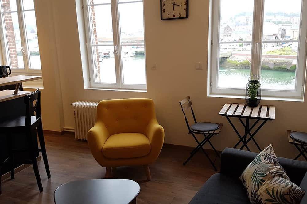 Appartement entier, Élégant Studio, face au port de plaisance et au port in Fécamp, Région du Havre