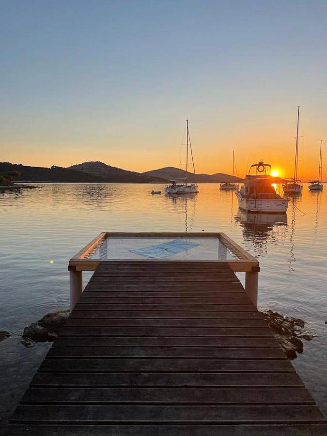 Casa vacanza per 4 persone, con panorama e piscina nonché giardino, con animali domestici - 1