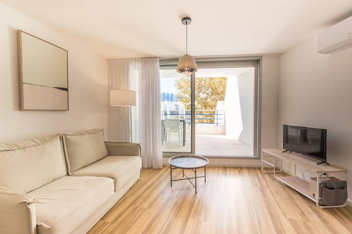 Location de vacances pour 6 personnes, avec terrasse dans Plage du Grand-Travers - 2