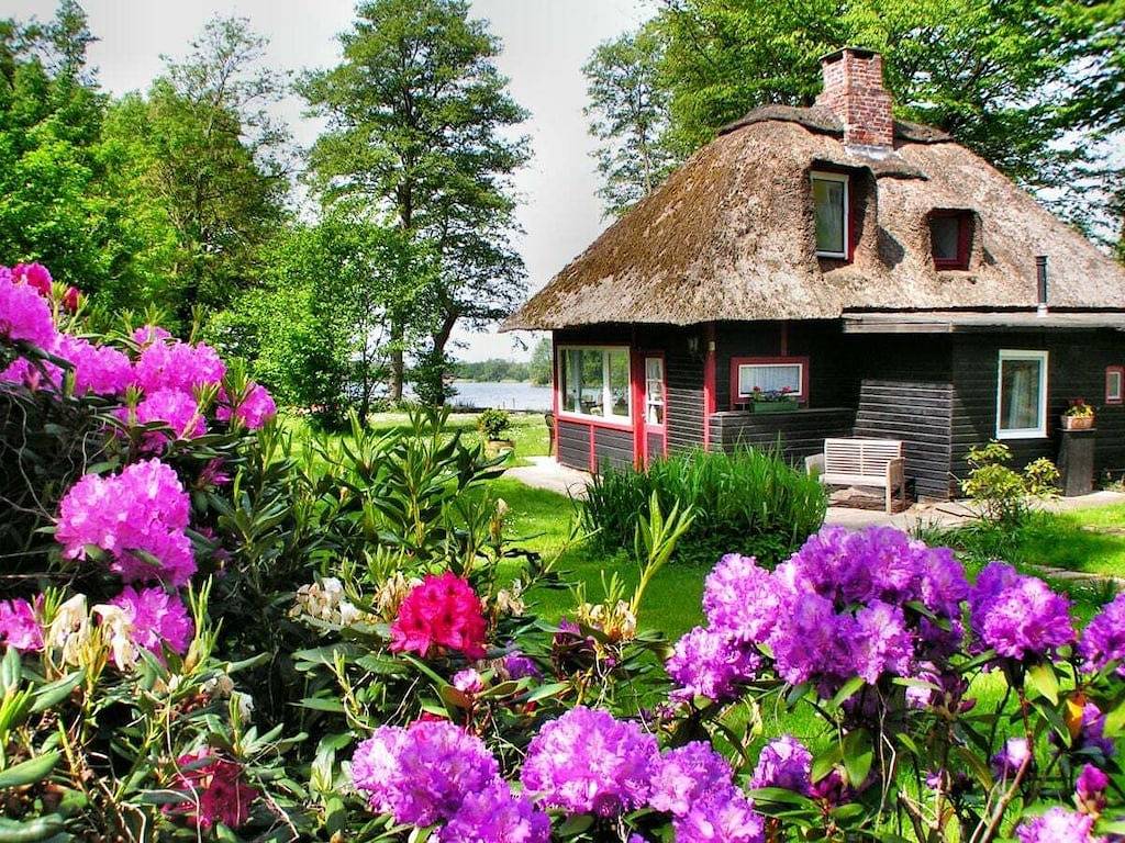 Ferienhaus in Malente mit Schwimmbecken in Malente, Südliche Ostseeküste