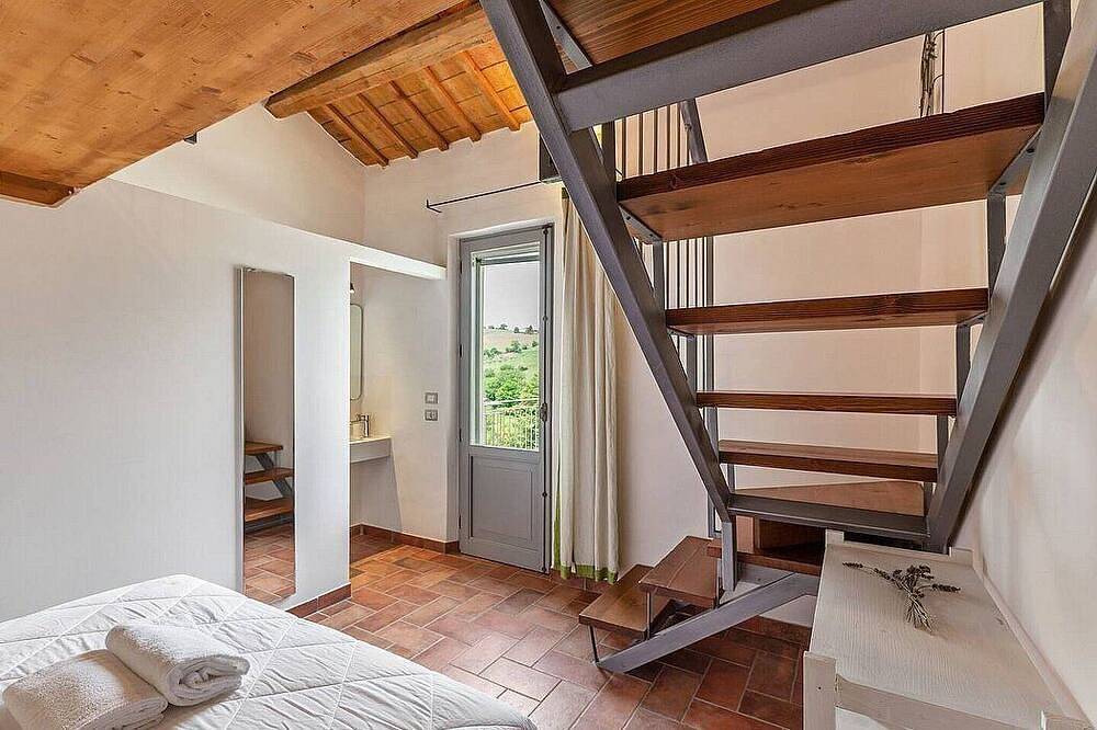 Villa Accordo: A characteristic and welcoming two-story villa surrounded by the greenery, with Free Wi-Fi. in Ostra, Ancona Provinz