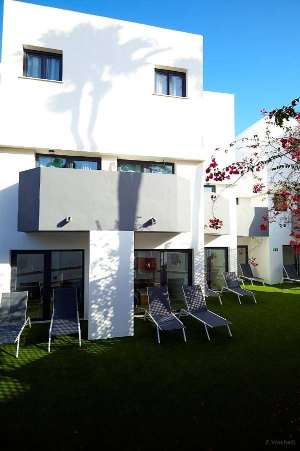 Appart’hôtel pour 10 personnes avec piscine in Playa de las Américas, Arona