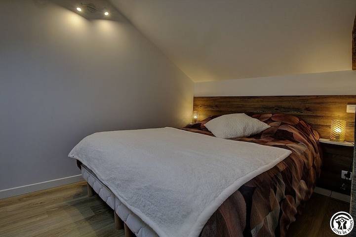 Location de vacances pour 5 personnes, avec piscine et jardin à Saint-Didier-sur-Chalaronne - 2