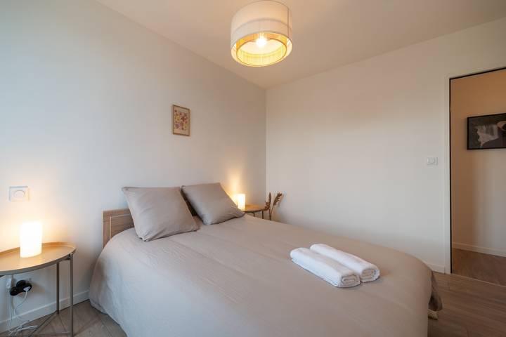 Location de vacances pour 6 personnes, adapté aux familles à Laval - 4