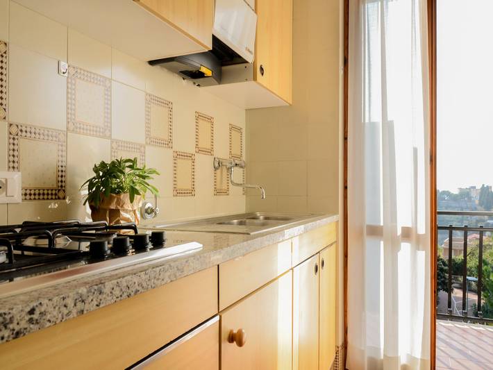 Ferienwohnung für 5 Personen, mit Balkon/Terrasse und Kinderpool sowie Pool in Pietra Ligure Gemeinde - 4