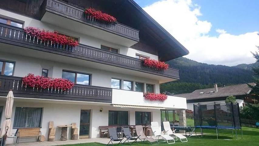 B&b per 2 persone, con Balcone e Terrazza nonché Giardino e Panorama in Val Venosta