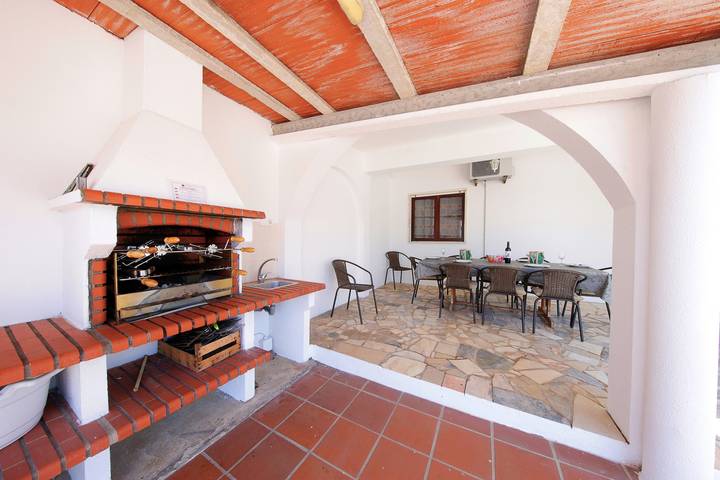 Gîte pour 8 personnes, avec balcon et jardin à Manta Rota - 4