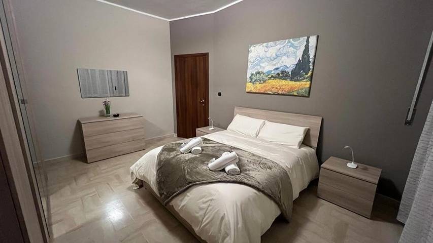 Gîte pour 6 personnes, avec vue et jardin dans Asti